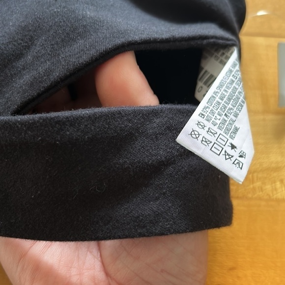 NWT Forever 21 Cropped Twist Crossover Top - Picture 7 of 8